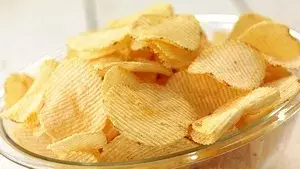 Картофельные чипсы